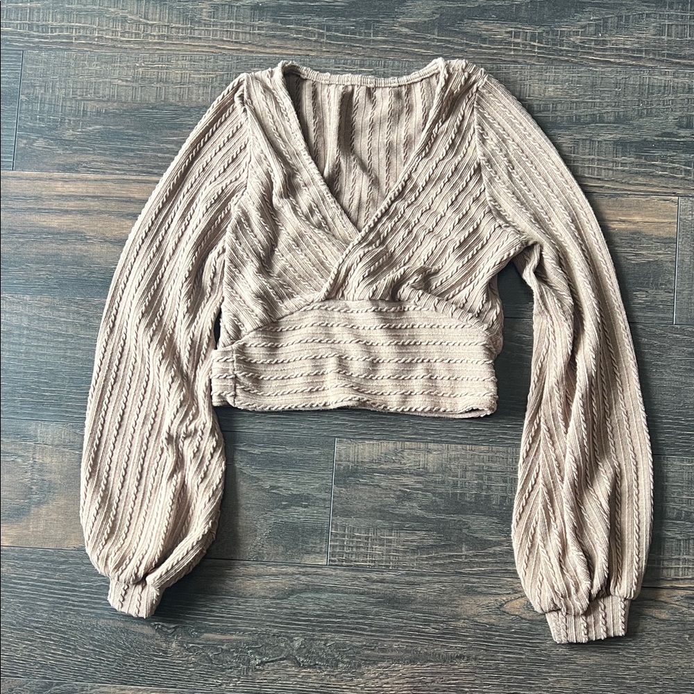 Zaful Beige Knit Long Sleeve Crop Top